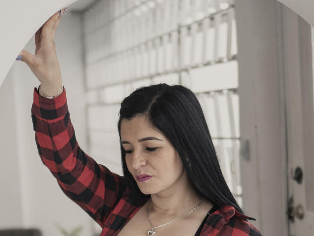 SophiaCruz - Live porn &amp; sex cam - 20022366