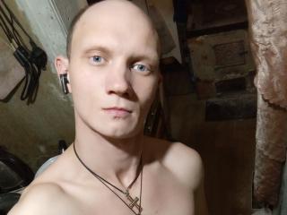 ZmeyLaki - Live porn &amp; sex cam - 20022414