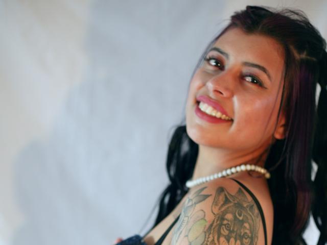 LaurenHilas - Live porn &amp; sex cam - 20022830