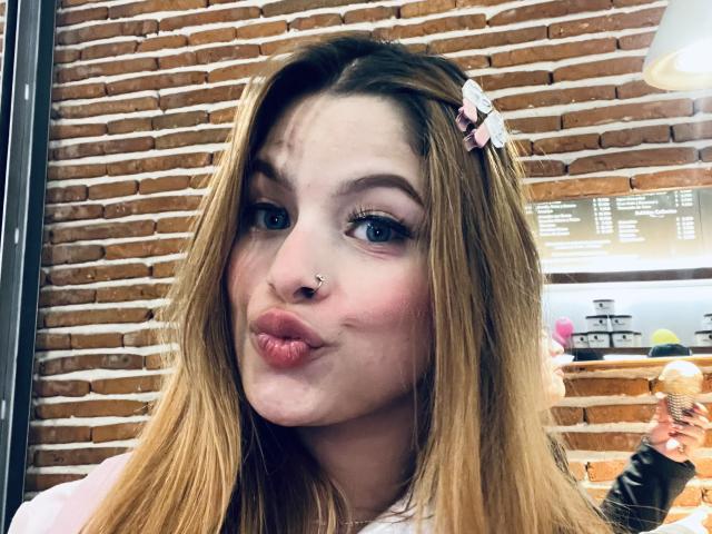 ShantalSummer - Live sex cam - 20025882