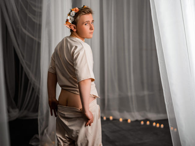 MilesCutee - Sexe cam en vivo - 20027566