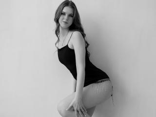 DorisWard - Live porn &amp; sex cam - 20031910