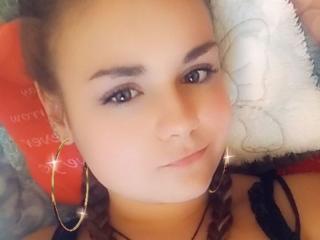 SophiaFlowers - Live porn &amp; sex cam - 20035138