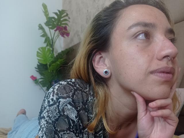 AylaDrack - Live porn &amp; sex cam - 20040138