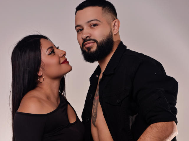 MiaXNoah - Live porn &amp; sex cam - 20041270