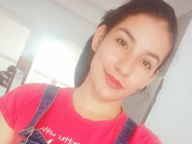 AdharaGil - сексуальная веб-камера в реальном времени - 20051066