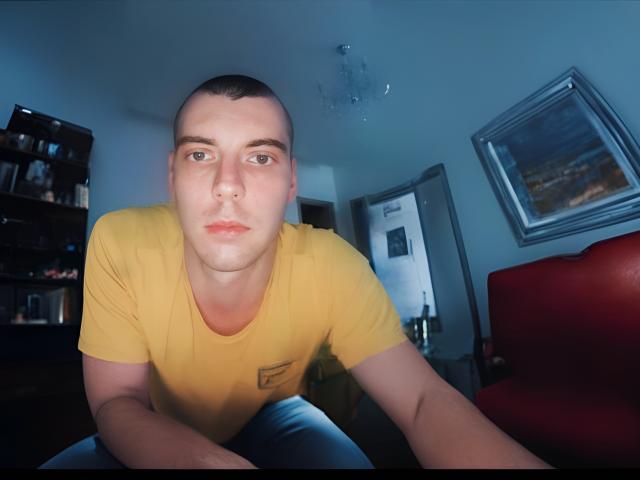AndreyXSmile - Live Sex Cam - 20051530