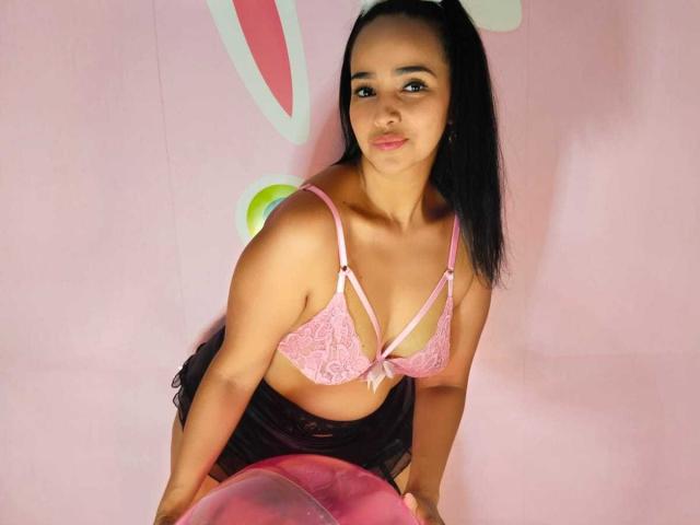 AmberRousell - сексуальная веб-камера в реальном времени - 20052066