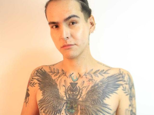 ColbyMalik - сексуальная веб-камера в реальном времени - 20054606