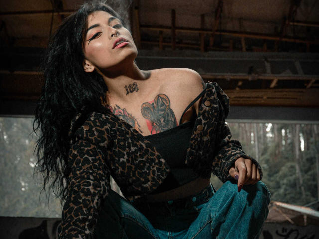 EmaPloxy - Live porn &amp; sex cam - 20056290