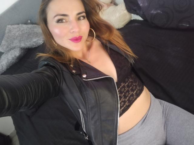 EmelySofia - Sexe cam en vivo - 20057562