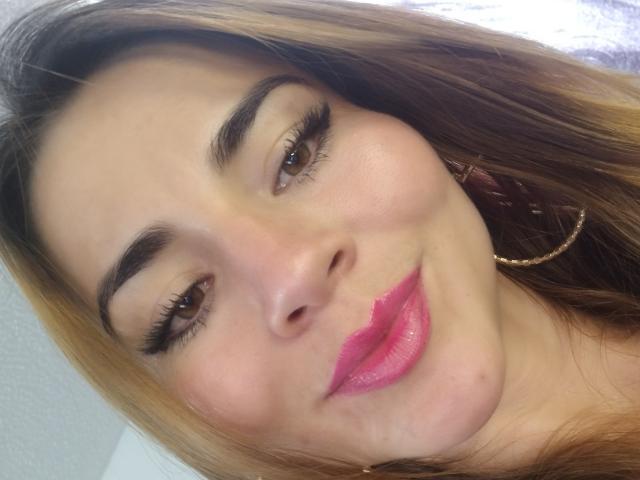 EmelySofia - Live porn &amp; sex cam - 20057598