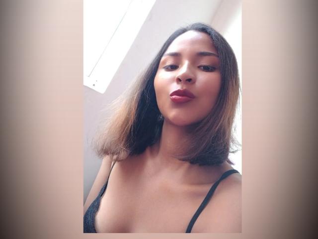 KatalinaSexHot - сексуальная веб-камера в реальном времени - 20058242