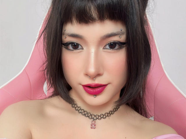 SabriPrettty - Élő pornó és szexkamera - 20059702