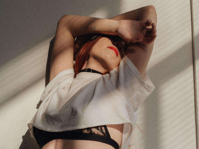 EmilyKeny - Camera khiêu dâm &amp; quyến rũ trực tiếp - 20061178