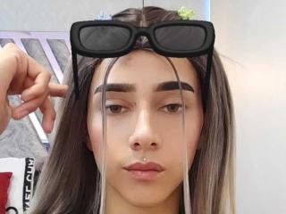 AllisonAlaia - Live porn &amp; sex cam - 20064030