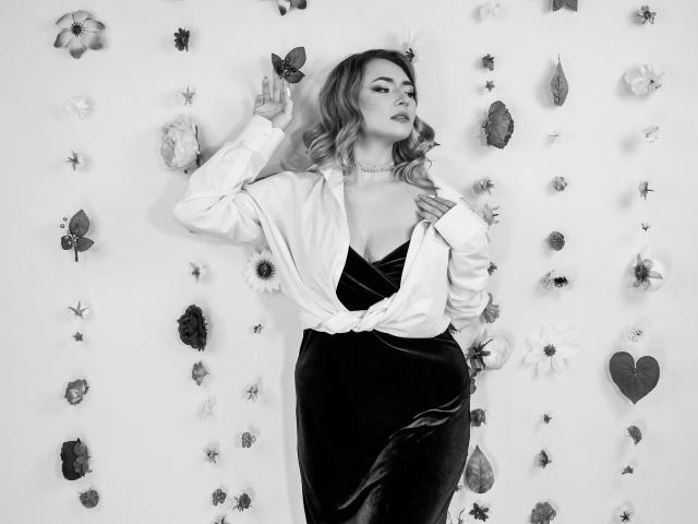 SallyVerda - Live porn &amp; sex cam - 20066742