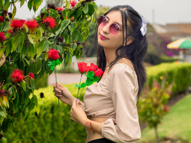 AlishaJames - Live sex cam - 20070574