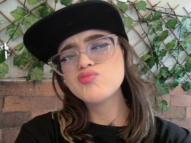 KimSummer - Live Sex Cam - 20075454