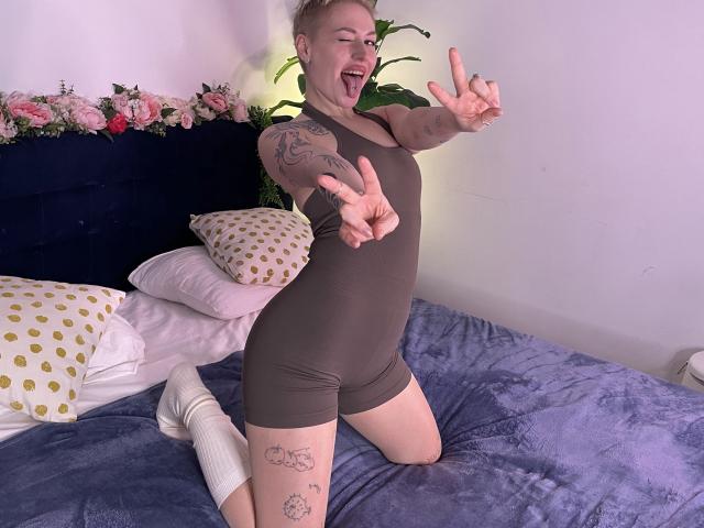 MileyChase - Sexe cam en vivo - 20078462