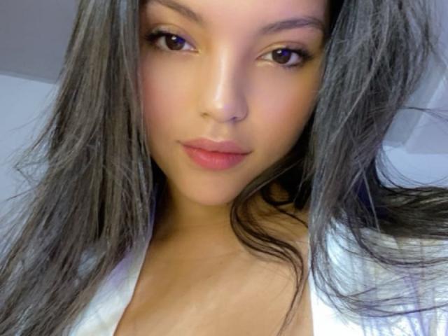 IssaPuasini - Camera khiêu dâm &amp; quyến rũ trực tiếp - 20079074