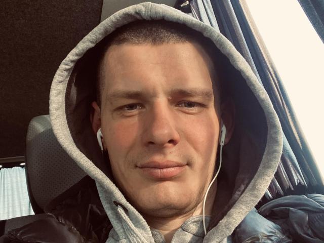 WayneLight - Live sex cam - 20080646