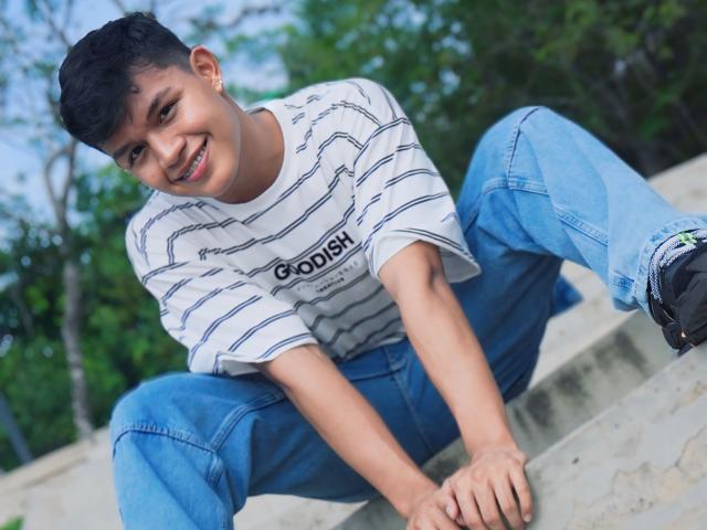 JordanTrinity - Live sexe cam - 20083286