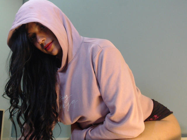 DayelyCooper - Élő pornó és szexkamera - 20093382