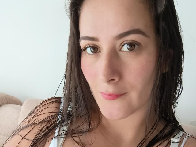 RousseMelinda - Camera khiêu dâm &amp; quyến rũ trực tiếp - 20102162