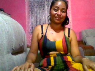 SuzanneSexigirl - сексуальная веб-камера в реальном времени - 20106926