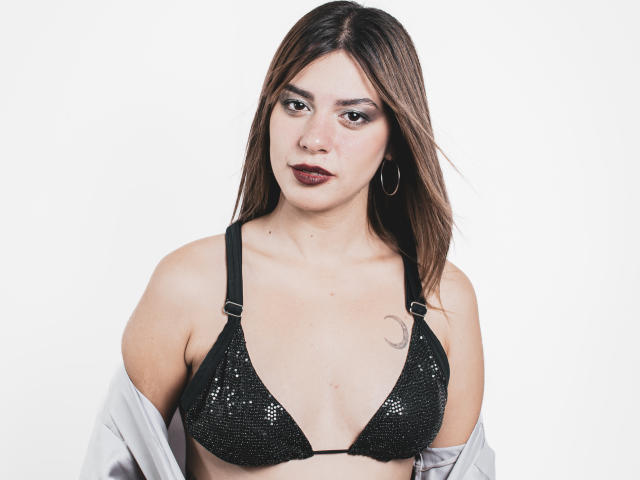 TifanySkyy - Sexe cam en vivo - 20110018