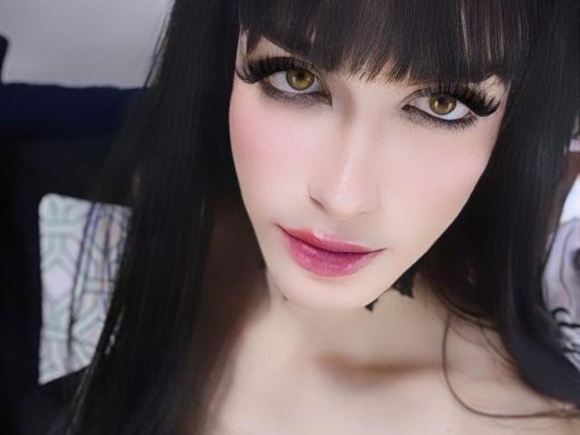 TrixieAdams - Sexe cam en vivo - 20116522