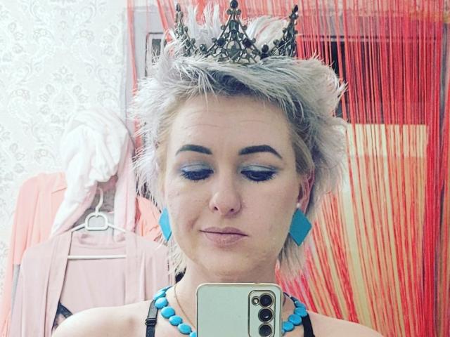 GlamourqBertha - Live porn &amp; sex cam - 20119646