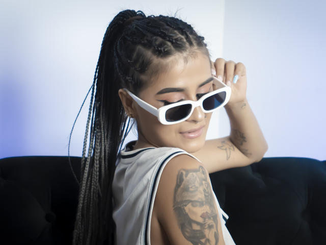 MichelleBenett - сексуальная веб-камера в реальном времени - 20122490