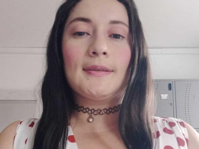 EsmeraldaaLopez - Live sex cam - 20124018