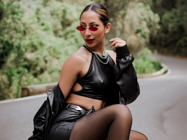 JuliethCallen - Live porn &amp; sex cam - 20124902