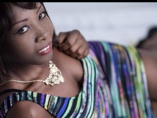 CariciaVelez - Camera khiêu dâm &amp; quyến rũ trực tiếp - 20127010