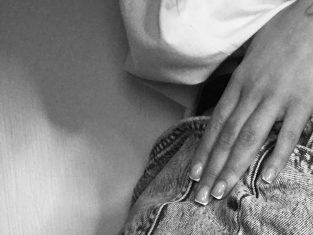 Julaiya - Élő pornó és szexkamera - 20128970