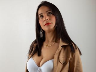 CrystalHarris - Live porn &amp; sex cam - 20132202