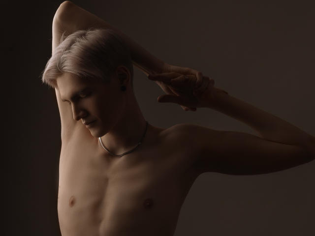 JulianJaden - Live porn &amp; sex cam - 20150242