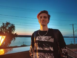 JulianJaden - Sexe cam en vivo - 20150250
