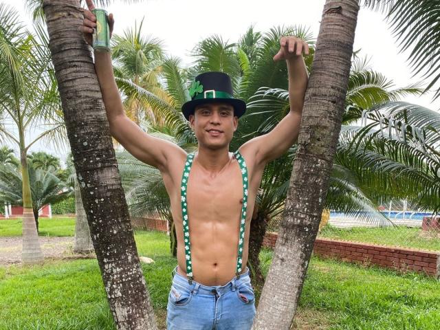 PervertRichi - Live Sex Cam - 20154446