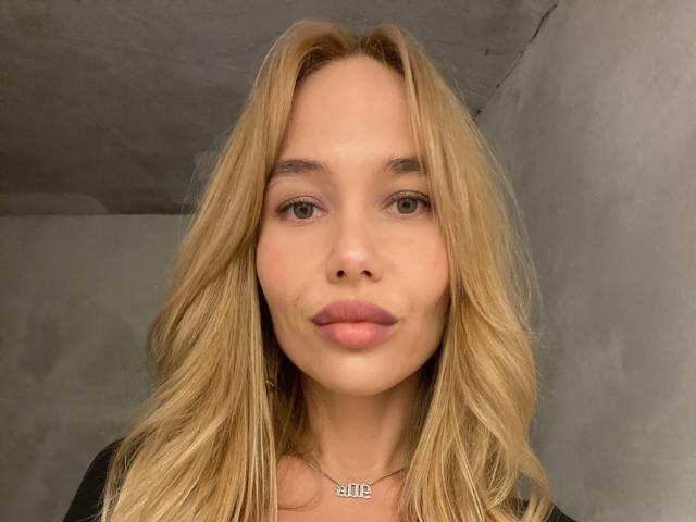 OhPariss - сексуальная веб-камера в реальном времени - 20159698