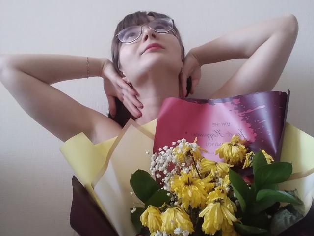 KiraGoldens - Live sexe cam - 20160686