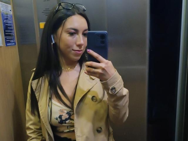 MiaReed - Live porn &amp; sex cam - 20162478