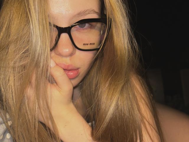 KiraBenny - Sexe cam en vivo - 20164050