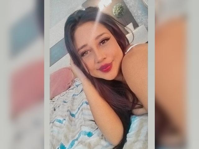 EmelieRoa - Sexe cam en vivo - 20164610