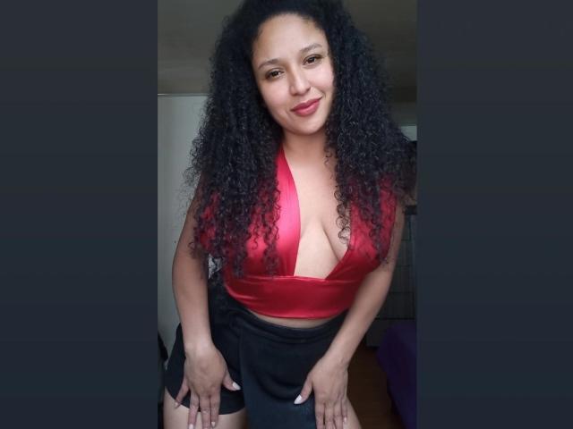 MelaniMouille - Live Sex Cam - 20168742