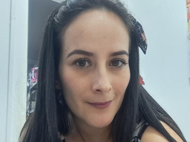 RousseMelinda - Live sex cam - 20170402