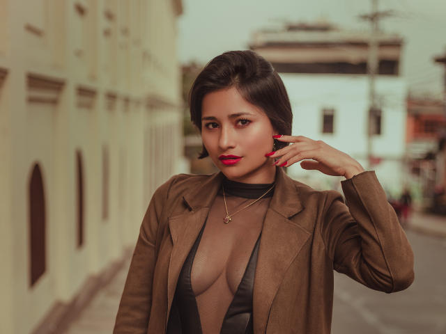 MiaLeblanc - Live sex cam - 20172850